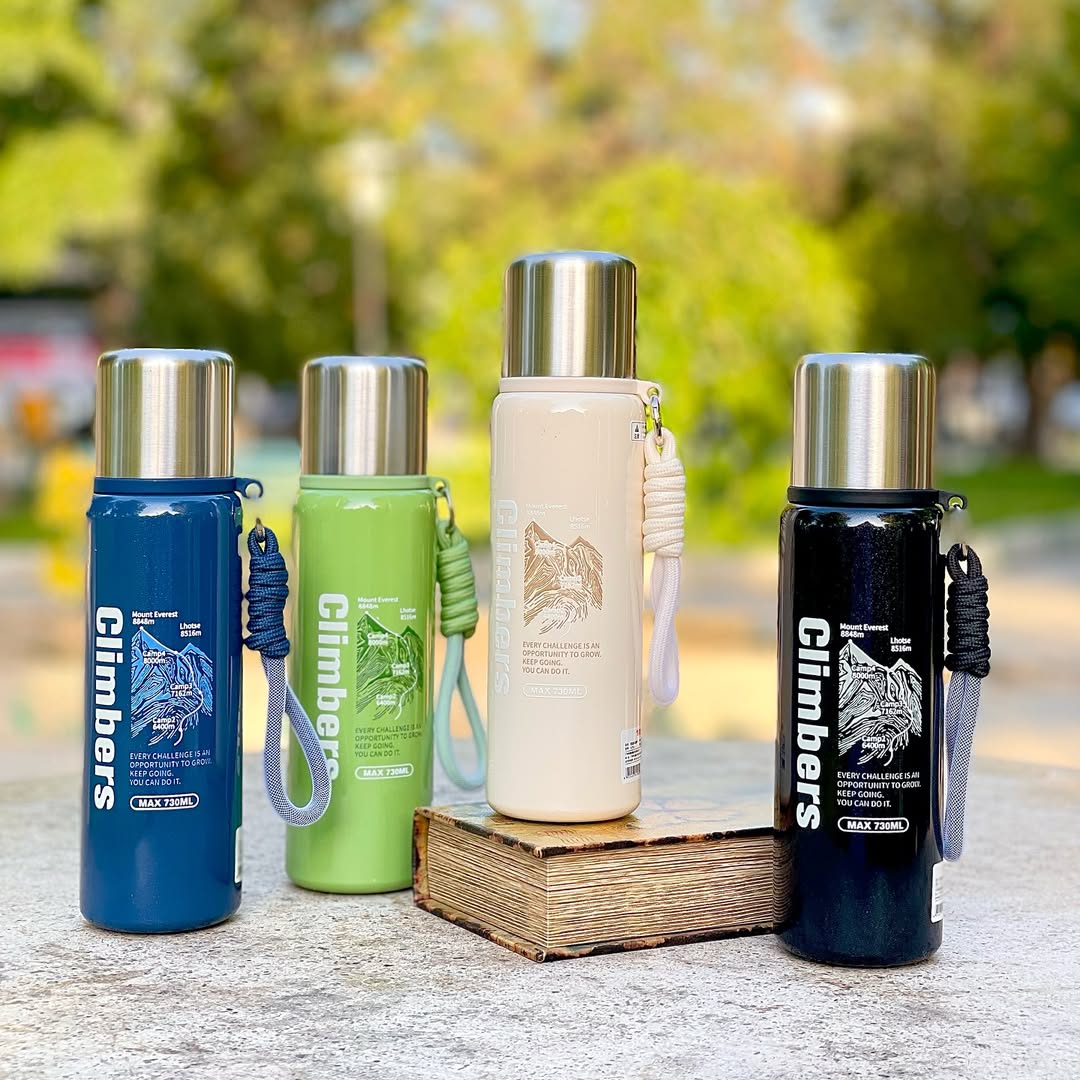 Climbers 730ML Stainless Steel Flask with Cup Vacuum Insulated Bottle